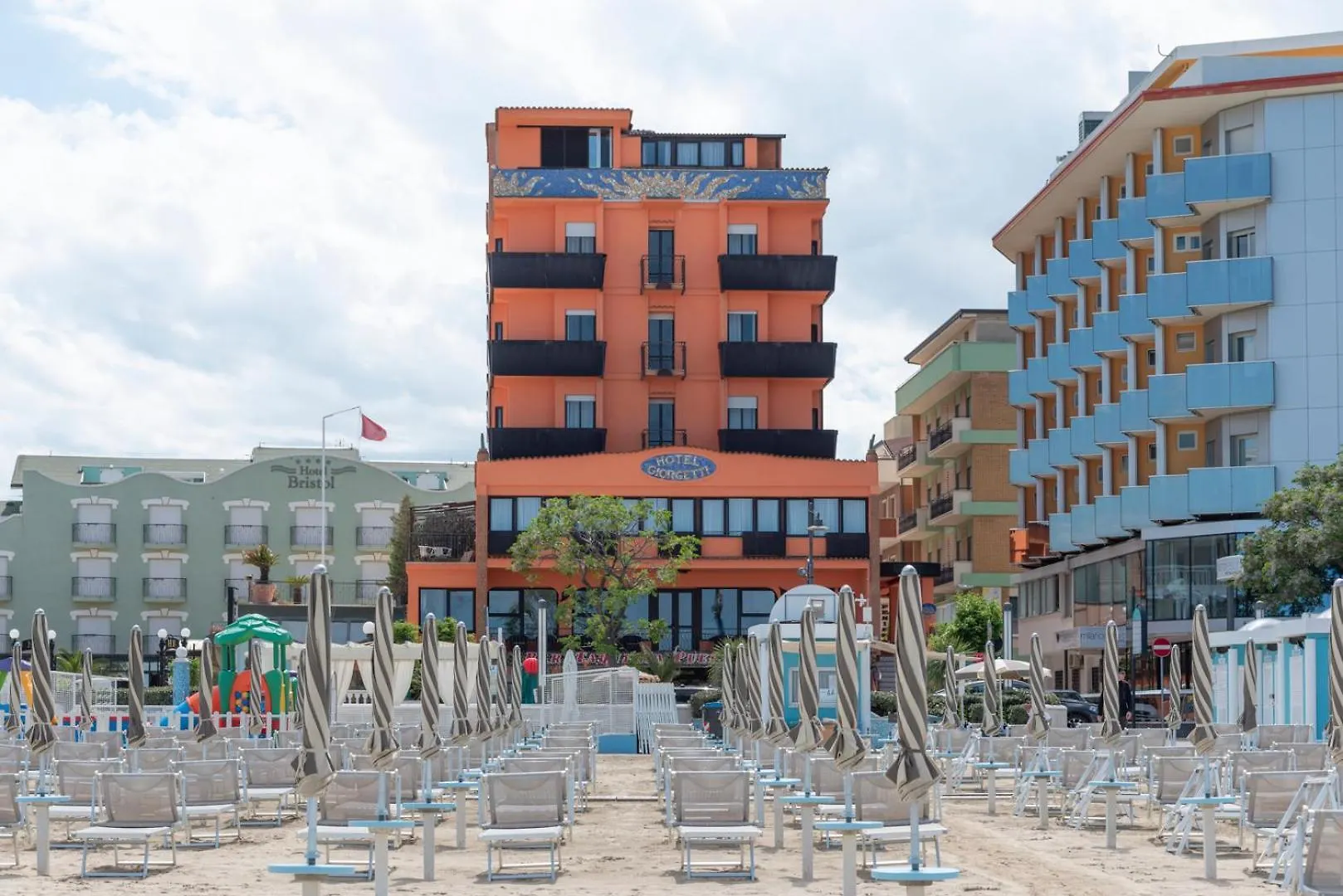 Hotel Giorgetti Orange Bellaria-Igea Marina 3*,  Italy